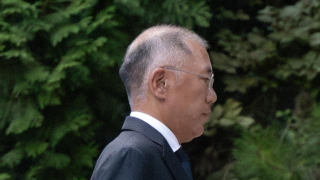 故 변중석 여사 18주기… 정의선 등 범현대家 참석