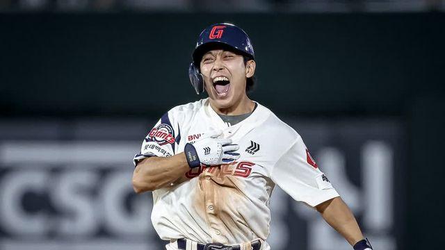 '패패패패패패패패' 롯데, 마황 9회 홈런으로 9연패는 피했다…삼성과 연장 11회 8-8 무승부 [사직:스코어]