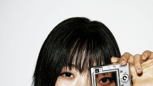 전류 흐르는 음악… 이브, 솔로 2년 차 “나는 고집 있는 가수” [IS인터뷰]