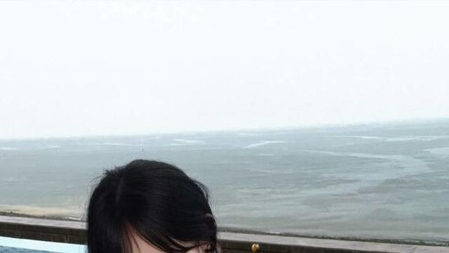 치어리더 감서윤, 육감터지는 ‘아찔’ 수영복 자태…’헉’