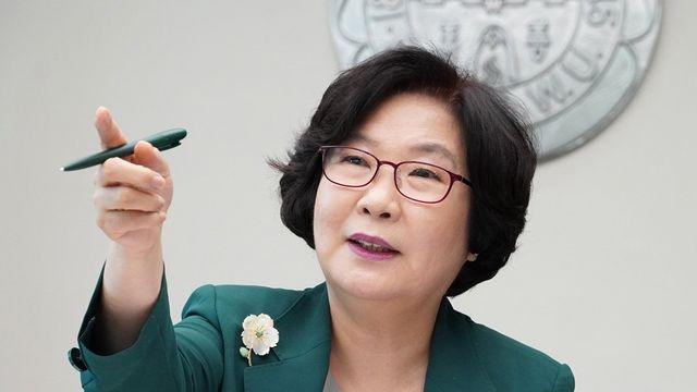 [파워인터뷰] 이향숙 이화여대 총장 “인문사회 감수성 더한 AI 연계·융합교육, 첨단연구 인프라 구축으로 미래 100년 연다”