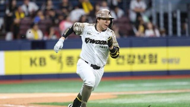 뼈 제거+인대 봉합술… ‘시즌 아웃’ 김재현 “끝까지 함께 싶었는데”