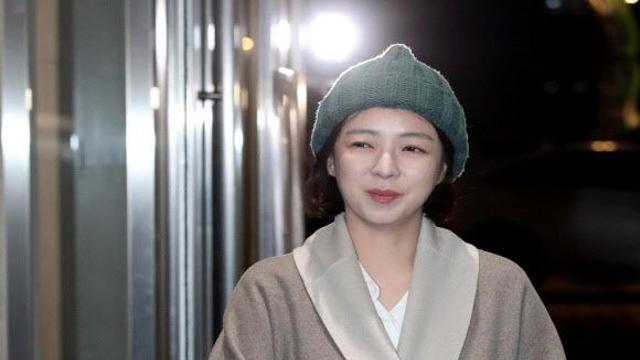 배현진, ‘둔기 피습’ 후유증에 머리 여는 수술…”회복 전념”
