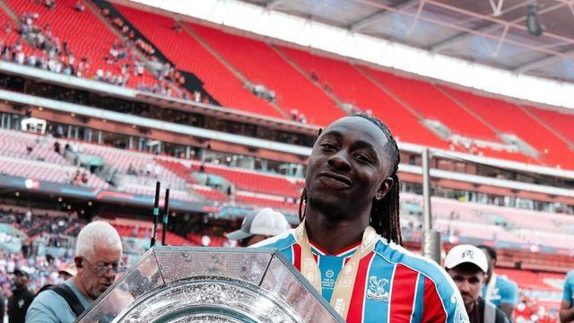 ‘SON 대체자’ 찾는 토트넘, 새로운 이적생에게 7번 줄까…“완벽한 환영 선물”