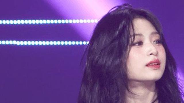 매력적인 베이비몬스터 아현