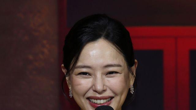 ‘애마’ 이하늬 “둘째 출산, 다음주 예정일…건강한 상태”