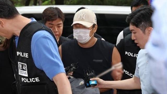 안 쉬었음 30대 청년 일가족 몰살