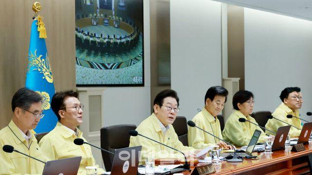 李대통령, 첫 ‘을지 NSC’ 주재…“방어적 성격, 北 공격 의도 없어”
