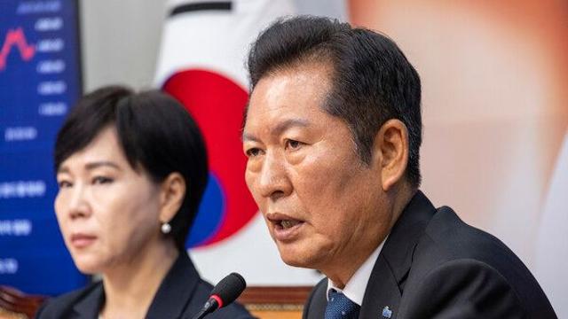 정청래 “건국절 주장은 헌법 부정···역사 내란 수준”