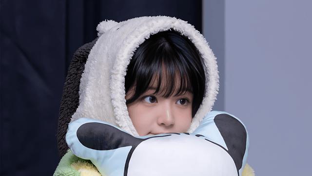 이다혜...치어리더 세일러복 ㄹㅇ...jpg