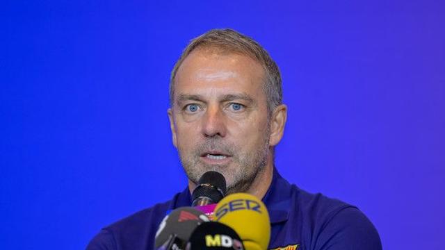 “9명 상대로 50%밖에 안 뛰어?” 플릭 감독, 개막전 3-0 승리에도 분노한 이유