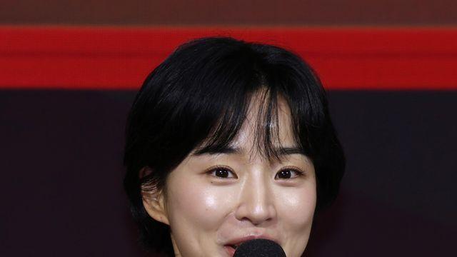 ‘애마’ 방효린 “이하늬, 실제로 동경…삶 전체 챙겨줘”