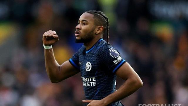 자존심 강한 두 구단의 대결! ‘장사의 신’ 첼시 VS '구두쇠‘ 바이에른, 한치도 물러나지 않는 은쿤쿠 협상