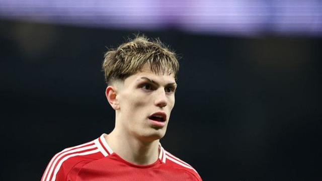 '절대 싸게 안팔아' 맨유, 가르나초 쉽게 안 놔준다... '은쿤쿠보다 가치 높다' 판단 중