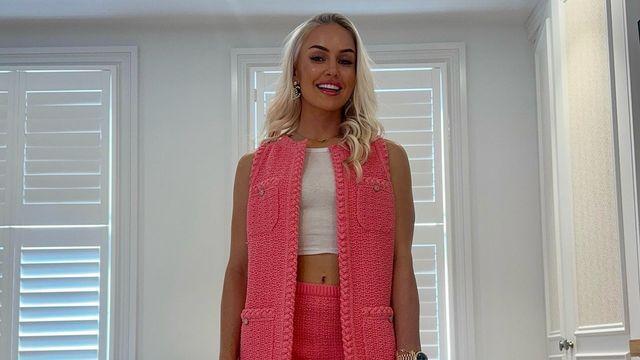 찰리 헐, 침실에서 터진 '핑크 트위드 폭탄'...골프장 밖 반전 매력 대공개