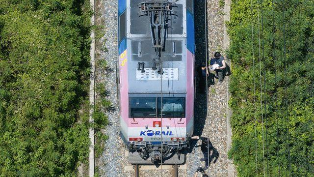 경부선서 또 인재…무궁화호에 작업자 7명 충돌해 2명 숨져(종합)