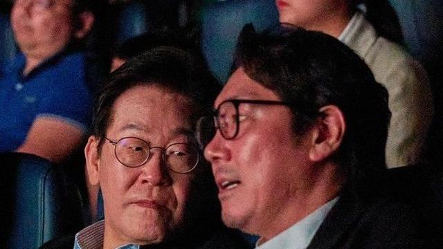 이재명 대통령, 조진웅과 영화관서 포착…광복 80주년에 '독립군' 영화 관람 