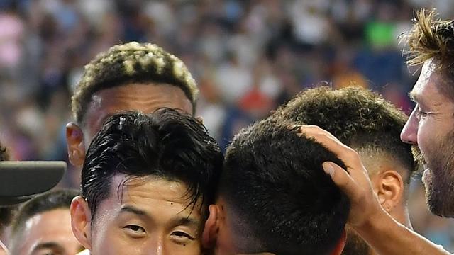 손흥민 첫 공격포인트 획득