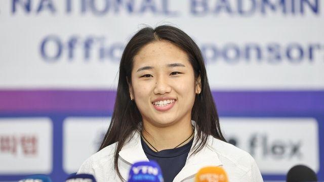 '약속의 땅' 파리 향하는 안세영, 中 집중 견제 이겨낼까