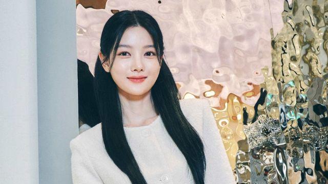 [HD] 김유정(Kim You-jung) 쿠론 23FW 신세계 백화점 강남점 팝업스토어 오픈 행사 고화질 화보