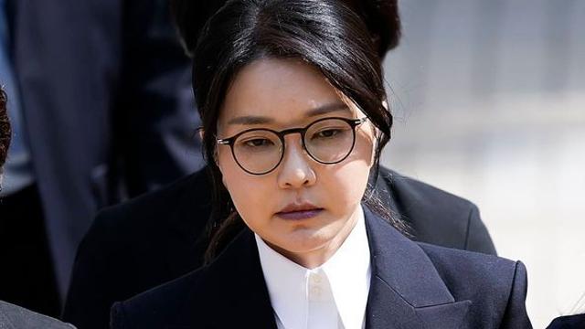 김건희 여사, 오늘 특검 불출석...“건강상 이유” 자필 사유서 제출