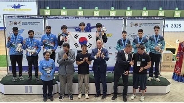 전 연령대 활약한 한국 사격…아시아선수권 첫날 금·은·동