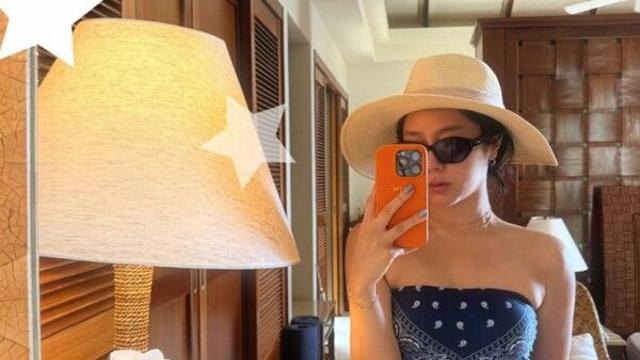 예원, '물 무서움' 고백에도 과감한 수영복 자태…오키나와에서 '건강미' 과시