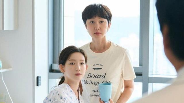 염정아, 김미경 딸 아니었다...박해준 前부인 오나라 등장한 이유