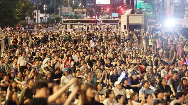 18일 오후 2시쯤 모두 팔렸다…사전예약 첫날 20000개 완판된 '이것'