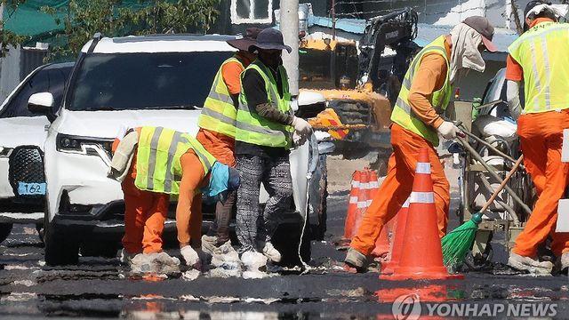 전북 대부분 지역 한낮 33도 웃돌아…정읍 34.7도