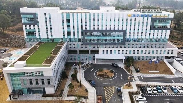 제주 고교 여자 화장실서 불법 촬영한 10대 입건