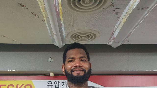 64.2% 비율·156㎞/h 대포알 강속구로 타이거즈 압도한 '키움의 파랑새' 알칸타라 [IS 스타]