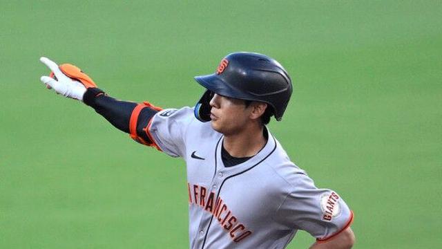 생일 맞은 이정후, 자축포 작렬 '시즌 7호'…97일만에 손맛