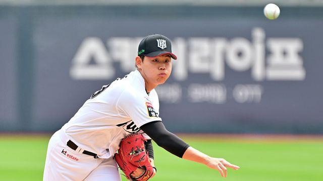 소형준, 선발→불펜→다시 ‘선발’ 전환?…이강철 “본인이 원해, 140이닝 넘겨도 괜찮다고” [수원 현장]