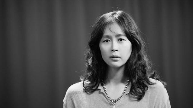 탈북민 여성의 삶을 그리다…연극 '붉은 손톱달'