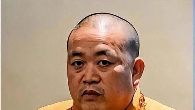 소림사 전 주지에 쏟아진 비판…中불교협 “전승 저해, 교계 먹칠”