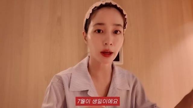 이민정, ♥이병헌 생일에 ‘재력’ 뽐냈다…5만원 ‘돈다발’ 줄줄이 (MJ)