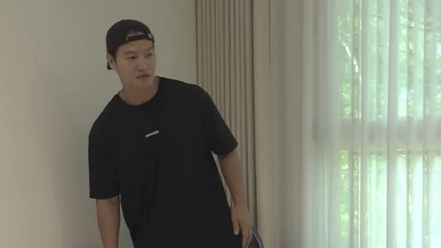 '결혼' 김종국, 신혼집 침실 공개·♥아내 언급으로 티냈다…근황 재조명 [엑's 이슈]