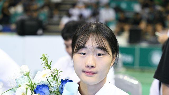 “가고 싶었던 팀이요? 신한은행이요!” 홍유순·박지현 언급한 최대어 이가현 [IS 부천]