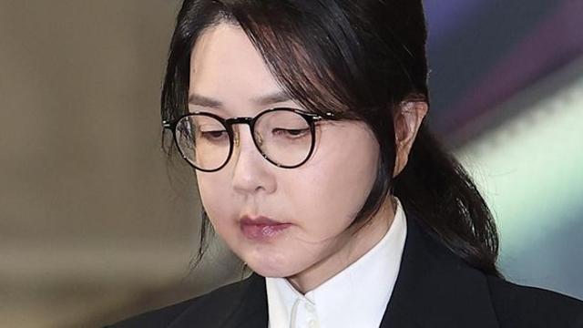 김건희 여사 “한동훈 발언, 내가 한 말 아냐…신평 왜 그러나”
