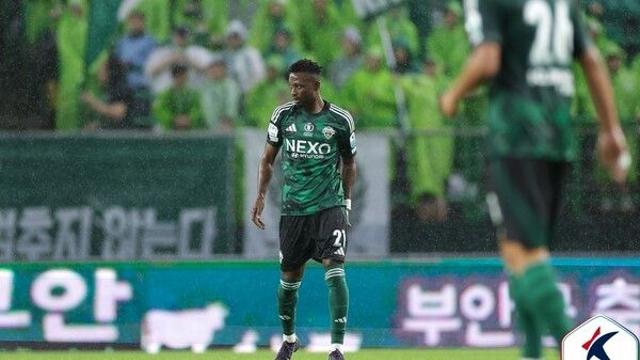 [ STN 인터뷰] ‘전북의 신입생은 대기 중’ 츄마시, “출전 결정은 감독님 고유 권한...언제든 투입 준비”