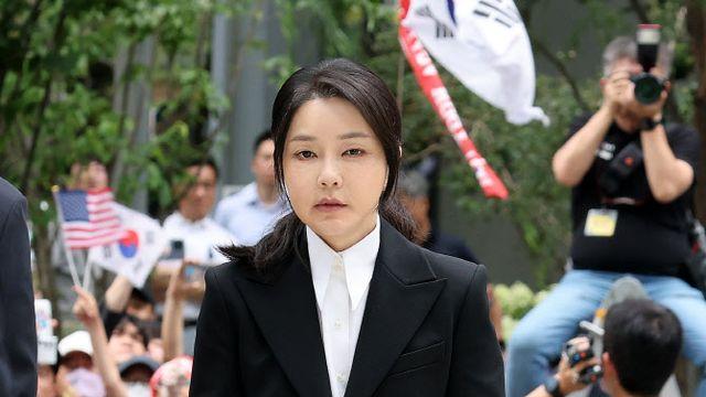 '100쪽 질문 대부분 진술거부' 김건희 23일 다시 부른다