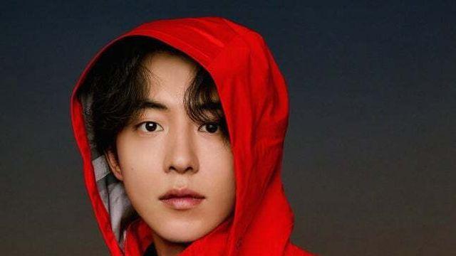 김수현의 빈자리를 채운 아이더 새남자모델