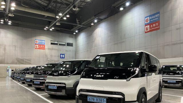 전기차 사려면 내년에?…보조금 늘면 '큰 장' 선다