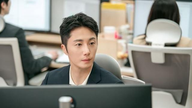 정일우, 연기 변신 성공…'화려한 날들'로 안방 복귀
