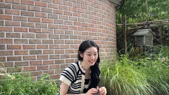 '국민 요정' 김연아, 다시 한번 일상 속 패션 화보로 돌아왔다