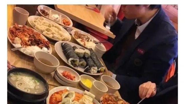 2016년 김밥천국에서 5만원어치 주문한 사진
