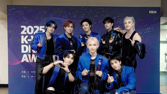 스트레이 키즈, 오늘(22일) 정규 앨범 발매… 대상 포함 4관왕, 대대적 컴백 전야