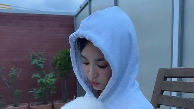 송혜교 44세 나이 무색한 귀여운 매력…민낯 미모에 감탄