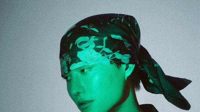 우즈, 전역 후 첫 화보 공개 '트렌디한 매력'